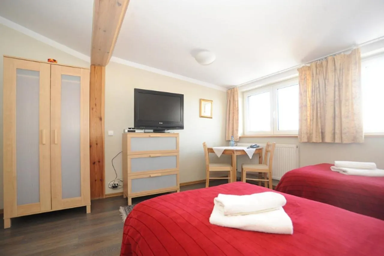 Galeria Pepowo Guest House Zukowo 0*,